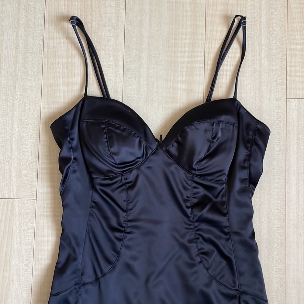 LBD - Picture 2 of 3